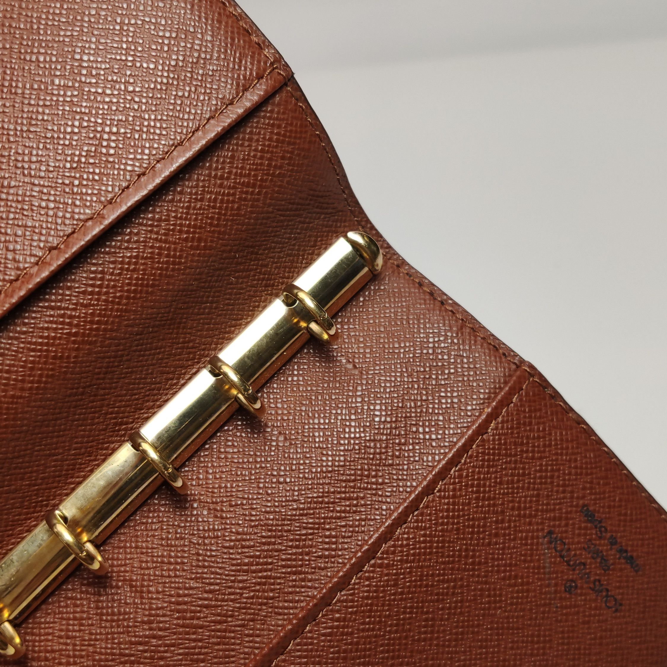 Louis Vuitton Louis Vuitton (LV) Small Monogram Print Vintage Notebook Co Size ONE SIZE - 8 Thumbnail