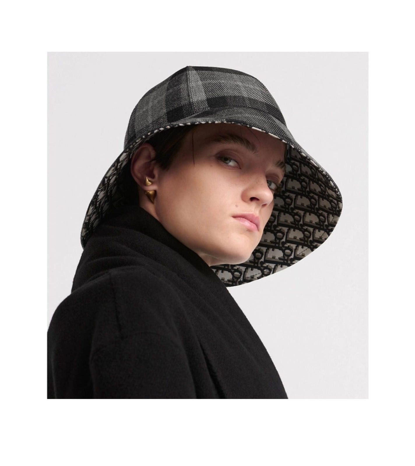 Dior Dior D-Tulipe Reversible Cloche Size ONE SIZE - 3 Thumbnail