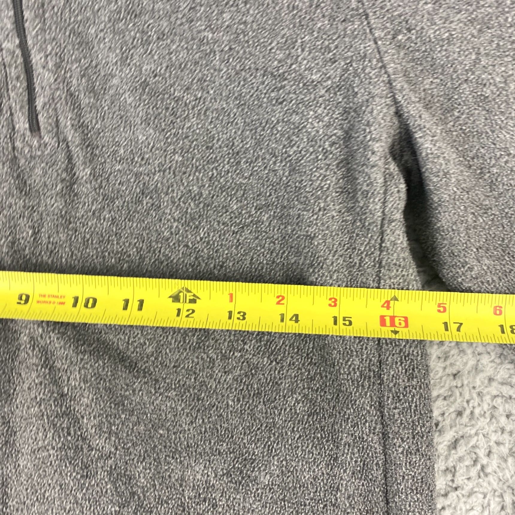 Gap GAP Sweater Fleece 1/2 Zip - Large Gray - Mock Neck, Long Sleeve - Pullover - Womens Size L / US 10 / IT 46 - 5 Thumbnail