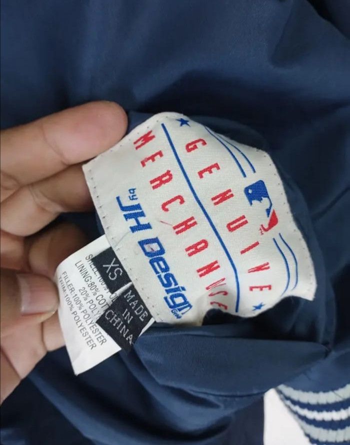 New York Yankees RARE VINTAGE NEW YORK YANKEES REVERSIBLE VARSITY JACKET Size US M / EU 48-50 / 2 - 6 Thumbnail