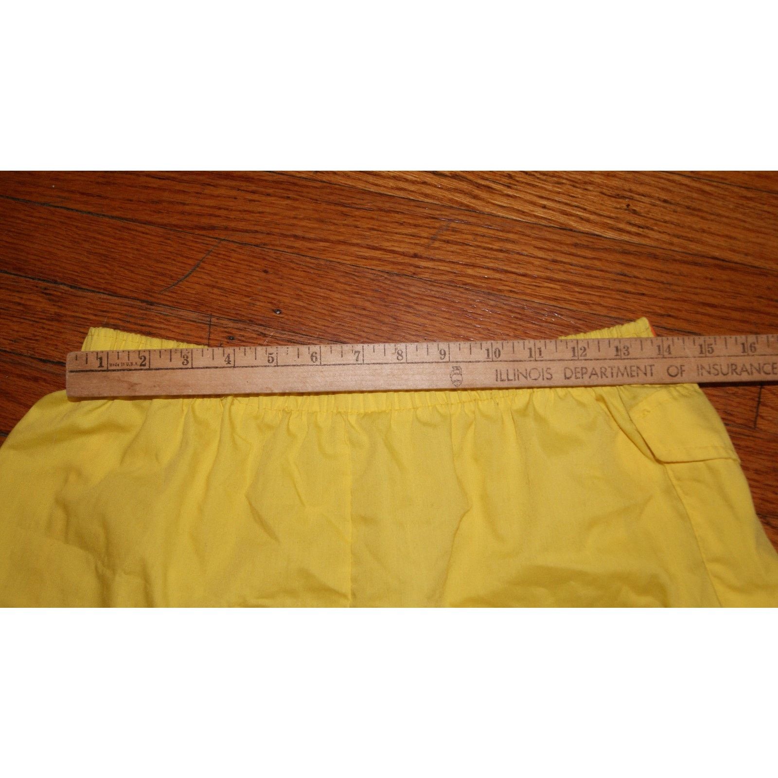 Vintage VTG 70s 80 Yellow Short S Athletic Shorts Side Pocket Stripe Size US 28 / EU 44 - 7 Thumbnail
