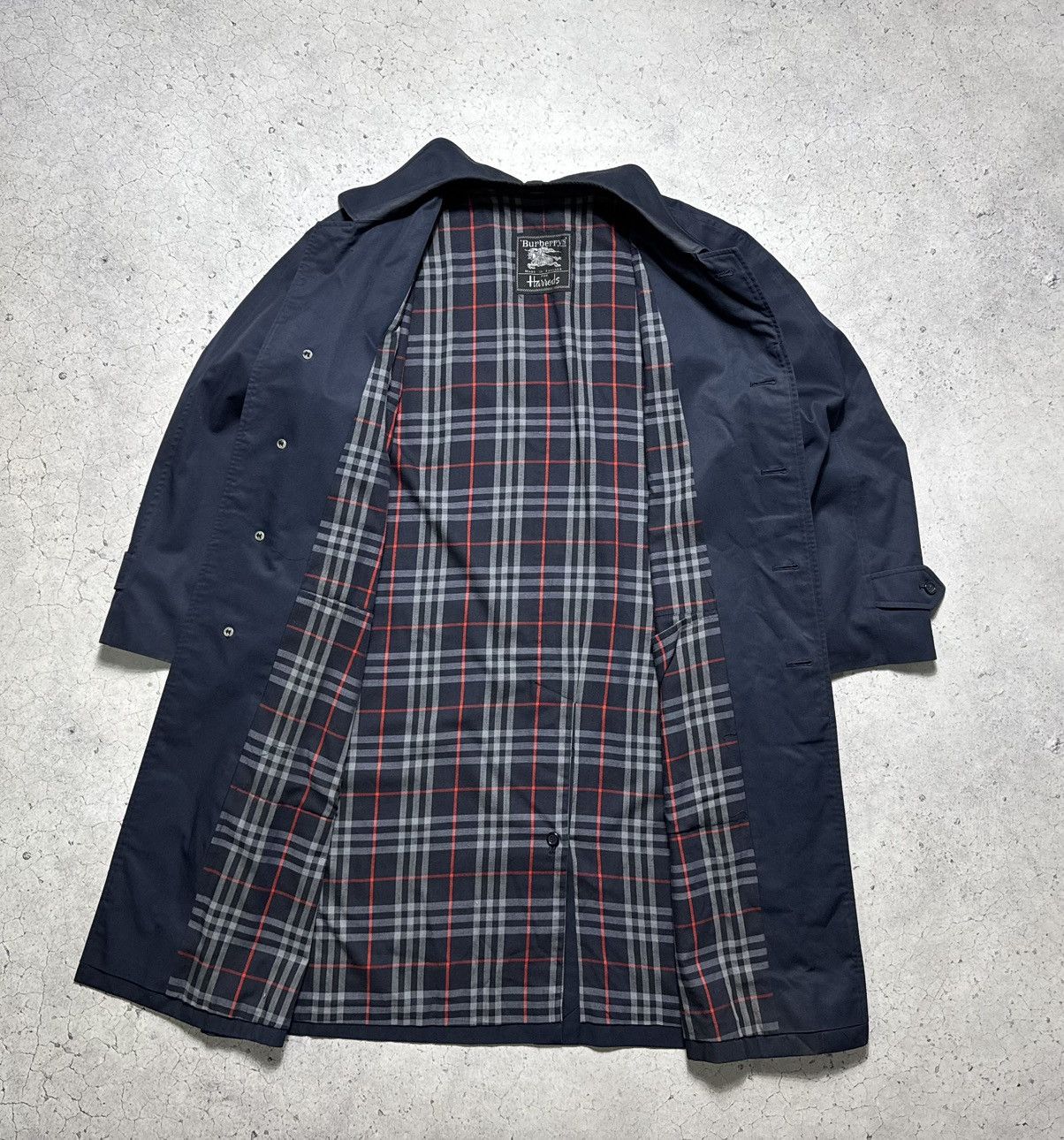 Burberry Burberrys Vintage 90’s Trench Coat Jacket Navy Size US XL / EU 56 / 4 - 6 Thumbnail