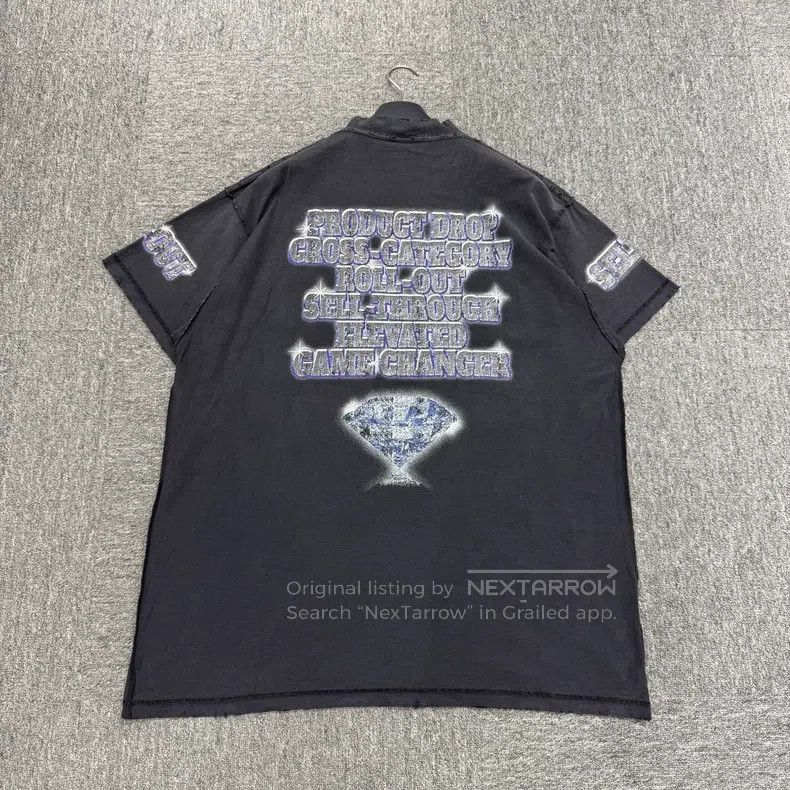 Balenciaga Balenciaga Washed Distressed Printed Short Sleeve Size US M / EU 48-50 / 2 - 5 Thumbnail
