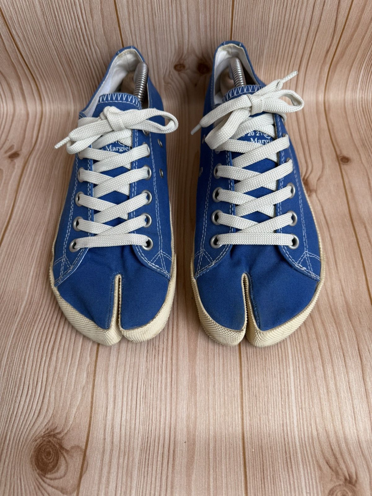 Tabi canvas sneakers