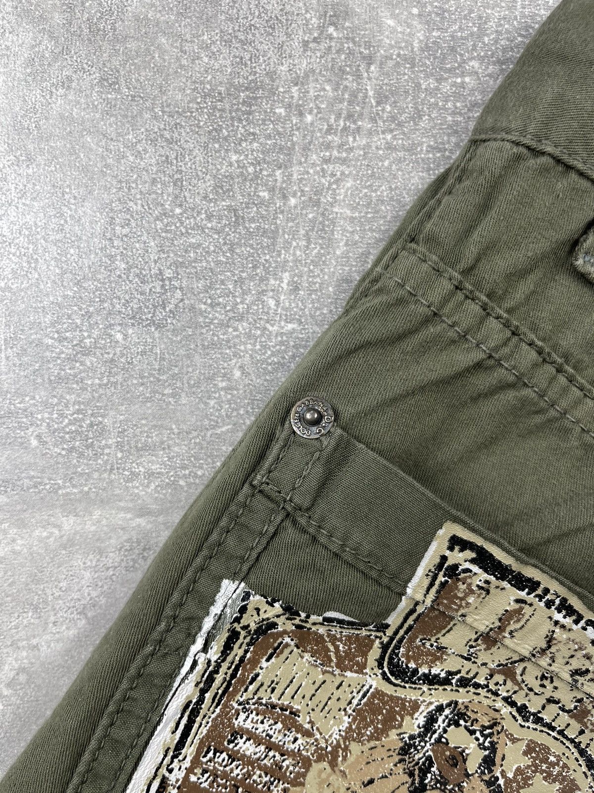 Dolce & Gabbana Dolce & Gabbana Vintage Green Distressed Logo Patch Pants Size US 32 / EU 48 - 6 Thumbnail