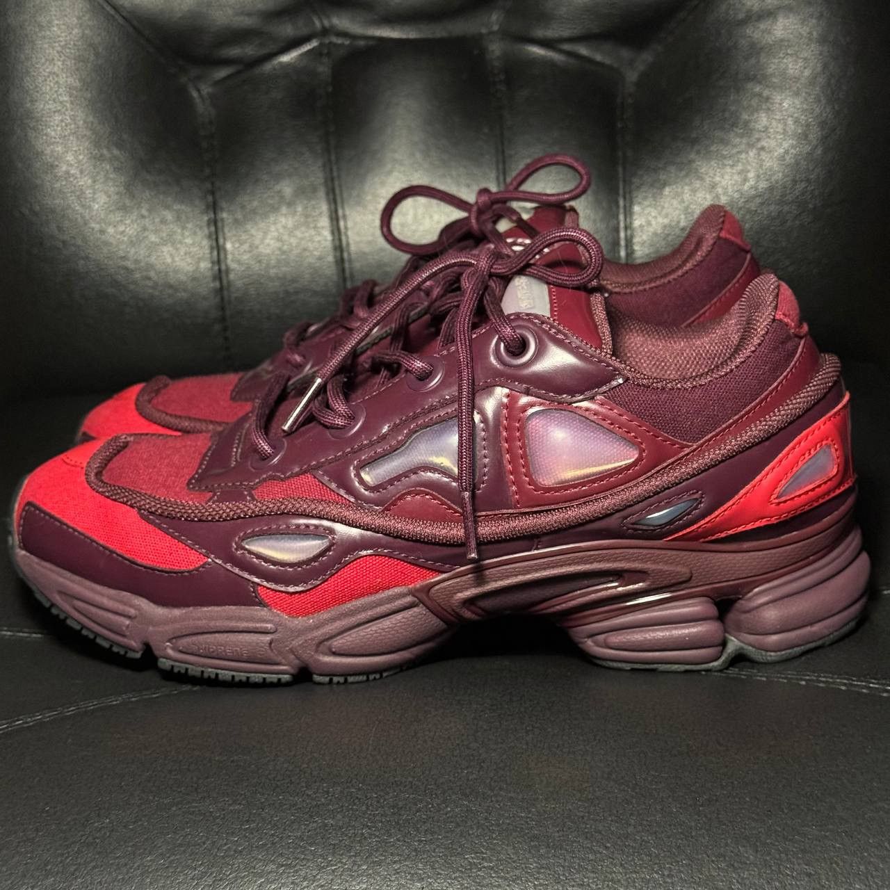 Adidas × Raf Simons 8,5us Adidas Raf Simons Ozweego Burgundy Size US 8.5 / EU 41-42 - 3 Thumbnail