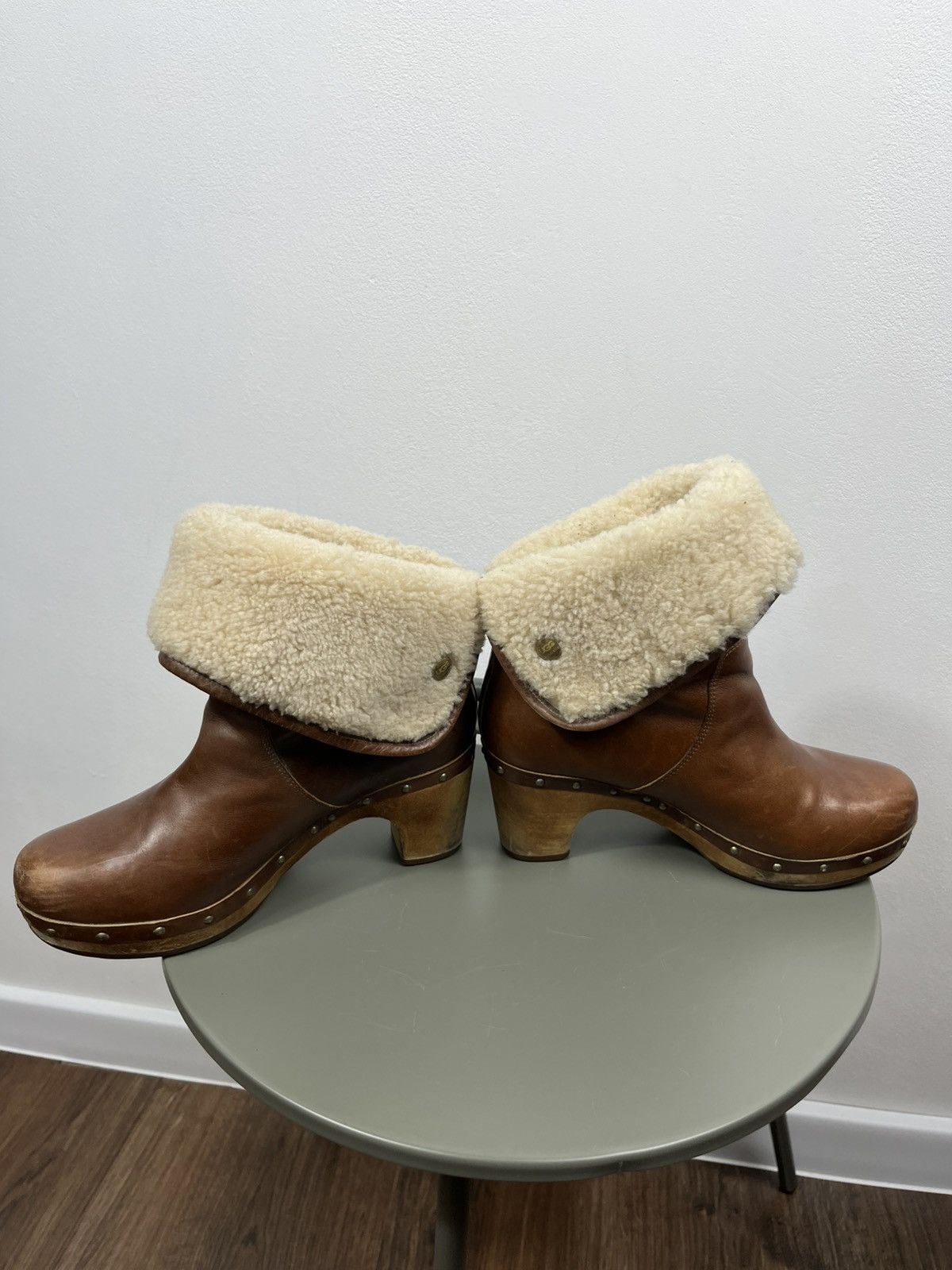 Ugg UGG Shearling Lined Leather Clog Boots Wooden Heel EU 38 US7 Size US 7 / IT 37 - 10 Thumbnail