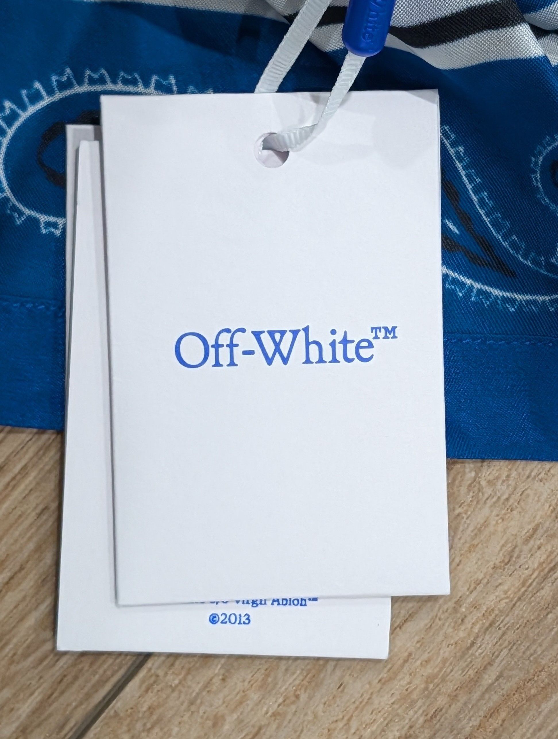 Off-White Off-White Bandana Satin Button Up Shirt Blue/Multi Medium Size US M / EU 48-50 / 2 - 13 Thumbnail