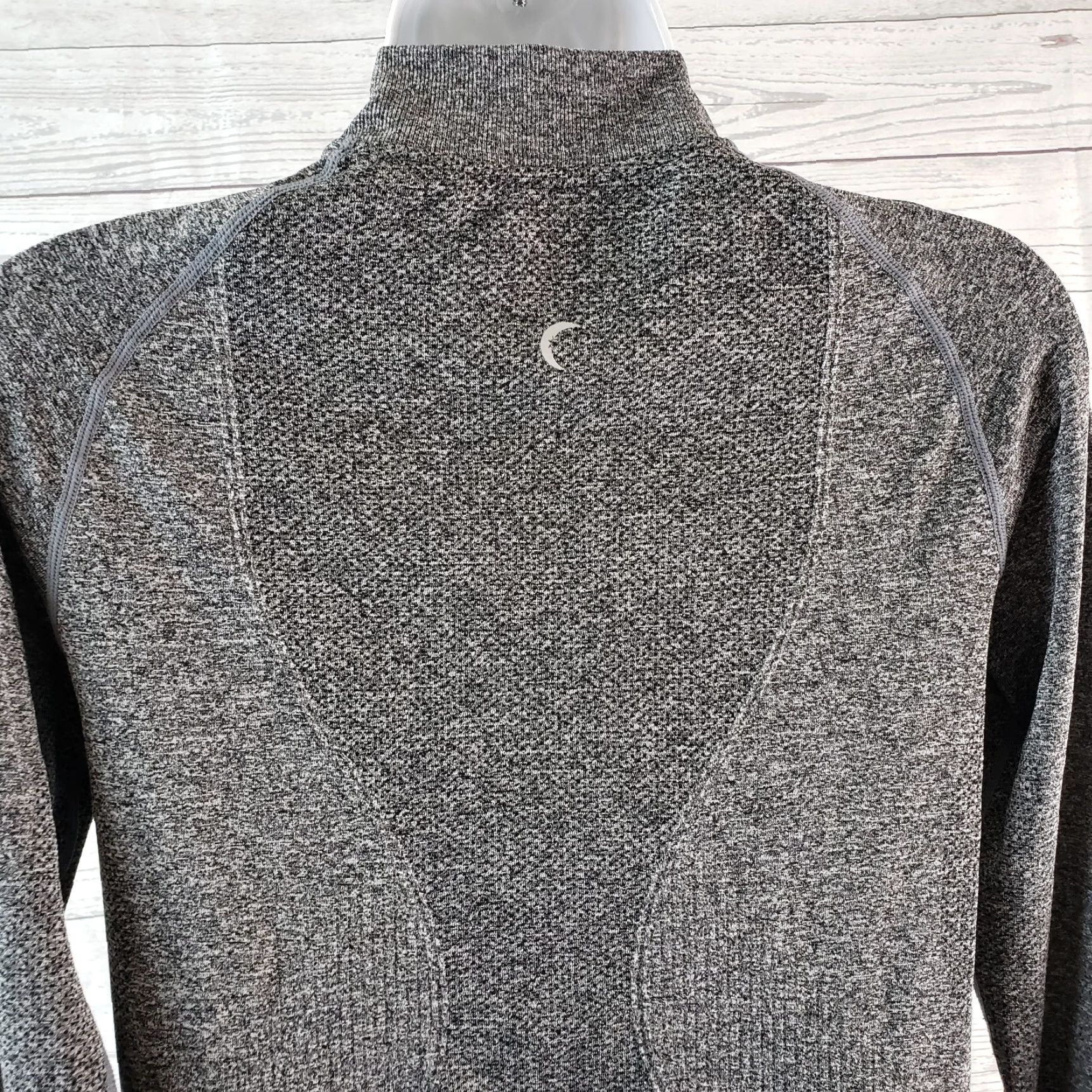 Vintage Zyia Womens 1/4 Zip Pullover Sz Medium Gray Long Sleeve Thumbholes Shirt Adult M Gray 1/4 Zip Zyia Pullover Womens M Gray Thumbholes Size M / US 6-8 / IT 42-44 - 5 Thumbnail
