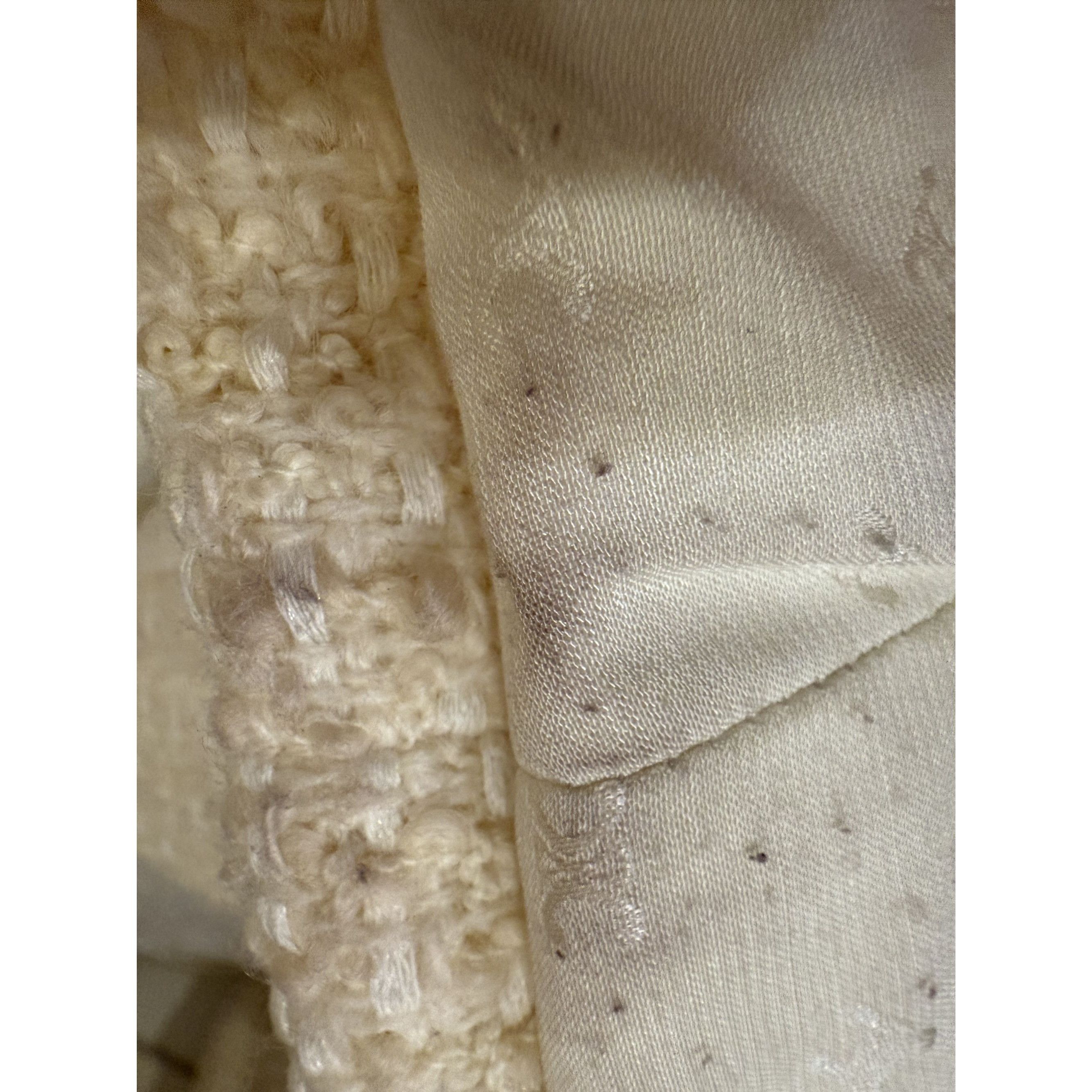 Celine Celine Womens Ivory Boucle Tweed Jacket With Gold Buttons & Size XS / US 0-2 / IT 36-38 - 19 Thumbnail