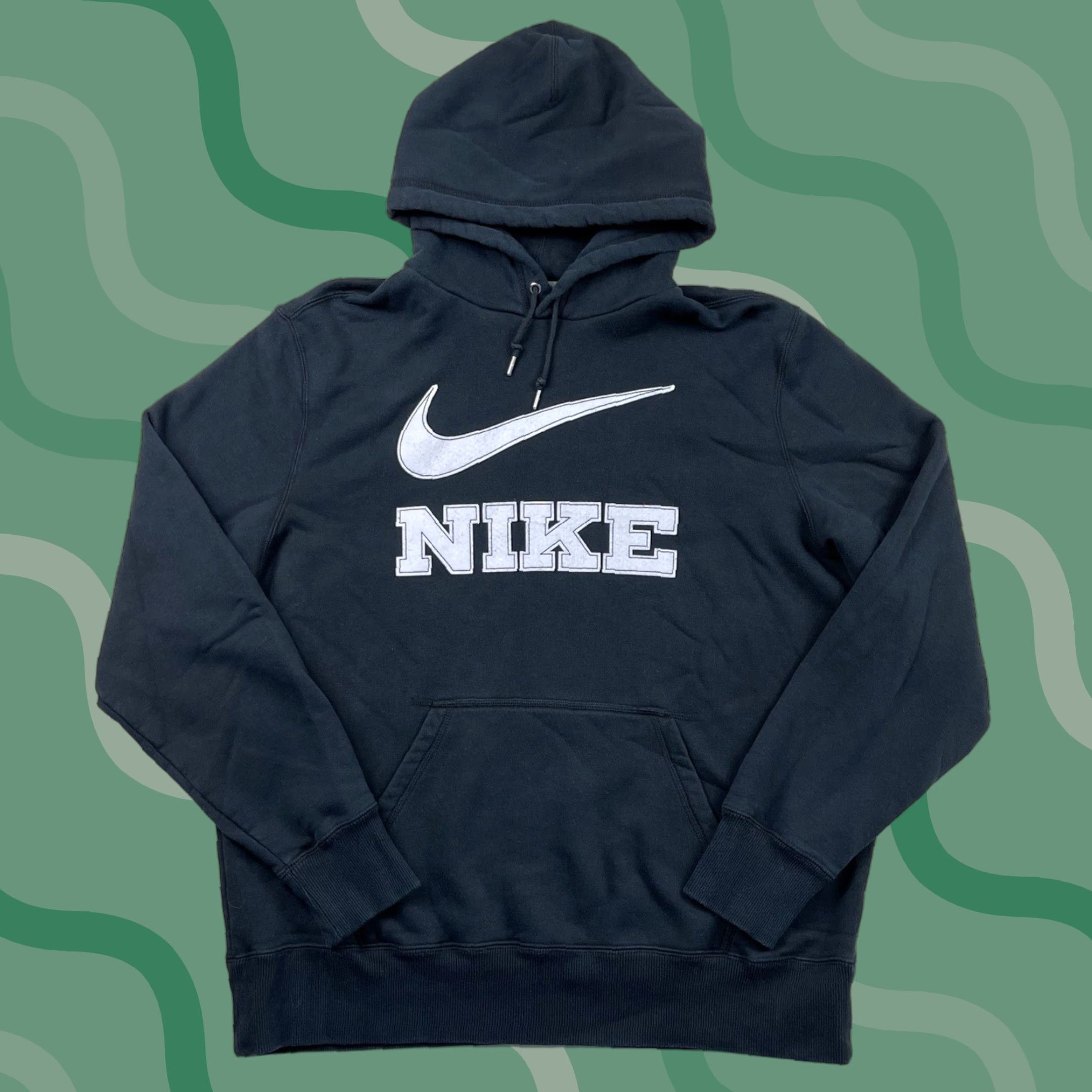 Nike NIKE Hoodie XL Black Swoosh Daily Essential Pullover Mens 90s Sports Size US XL / EU 56 / 4 - 1 Thumbnail