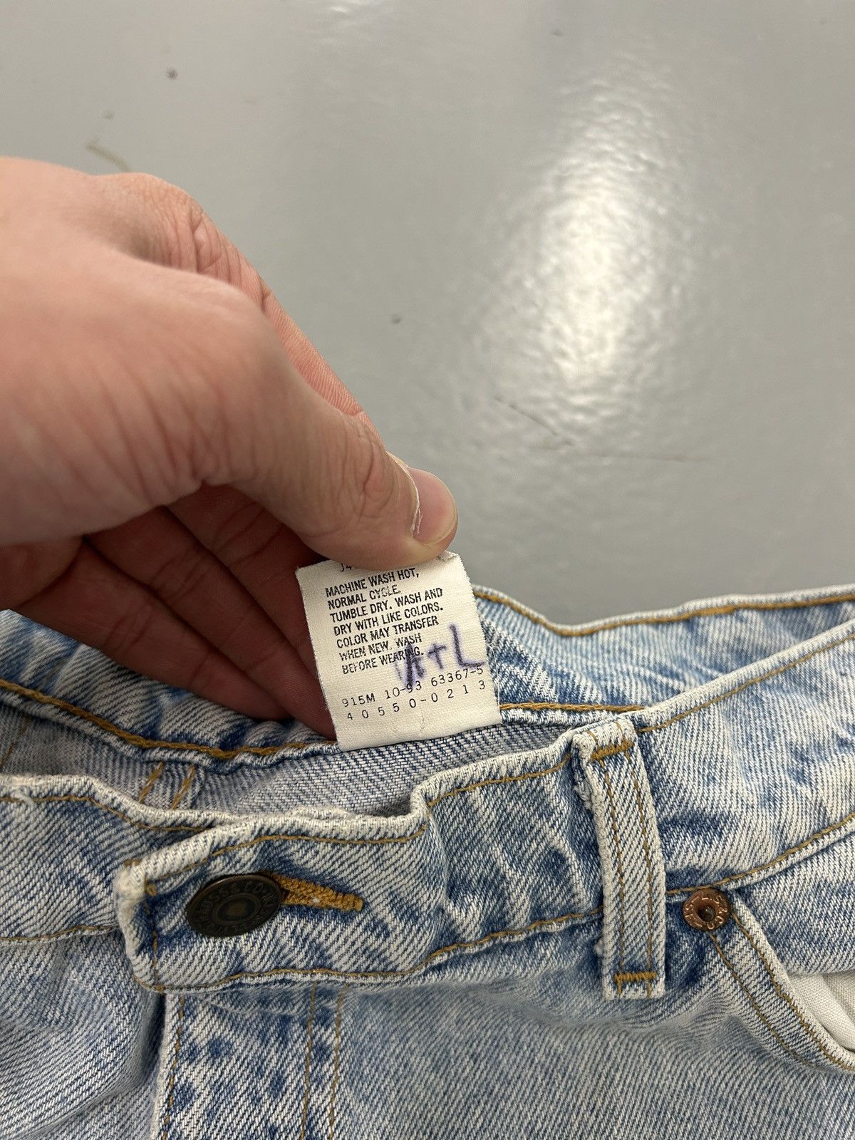 Levi's Crazy vintage y2k faded Levi’s 550 orange tab distressed Size US 34 / EU 50 - 10 Thumbnail