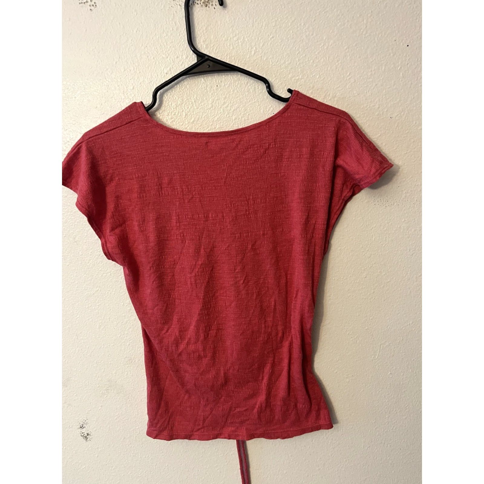 Vintage Max Studio Blouse Shirt Womens Large Red V-neck Sleeveless Center Cinched Cap Sleeve Size L / US 10 / IT 46 - 2 Thumbnail