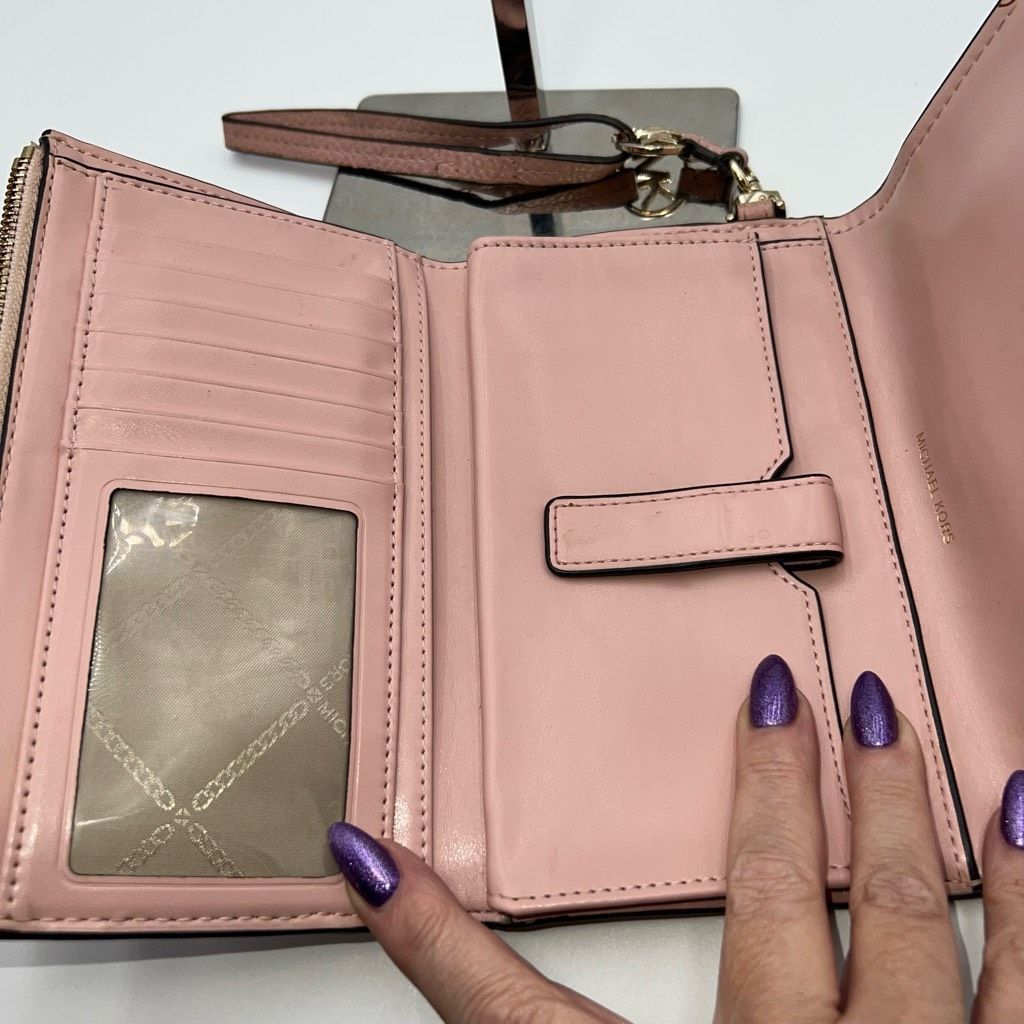 Michael Kors Michael Kors Long Wallet/Phone Holder Wristlet in Blush Soft Leather Size ONE SIZE - 7 Thumbnail