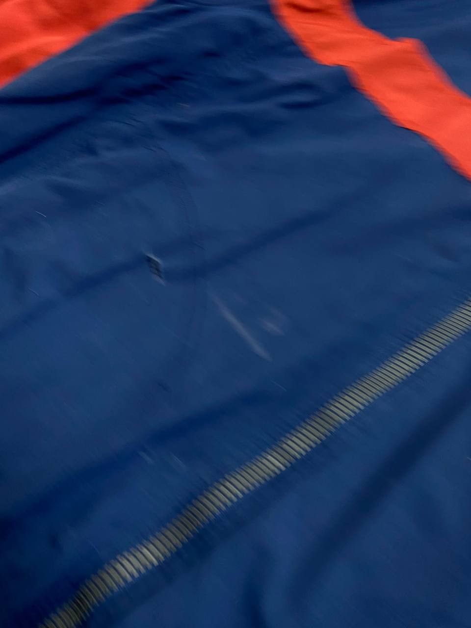 Nike × Vintage Vintage 90s Nike Embroiderd Swoosh Zip Up Windbreaker Jacket Size US L / EU 52-54 / 3 - 6 Thumbnail