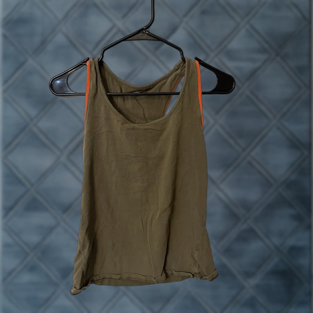 Gap VINTAGE Gap Body Tank Top Women Medium Brown Solid Clothing Size M / US 6-8 / IT 42-44 - 1 Thumbnail