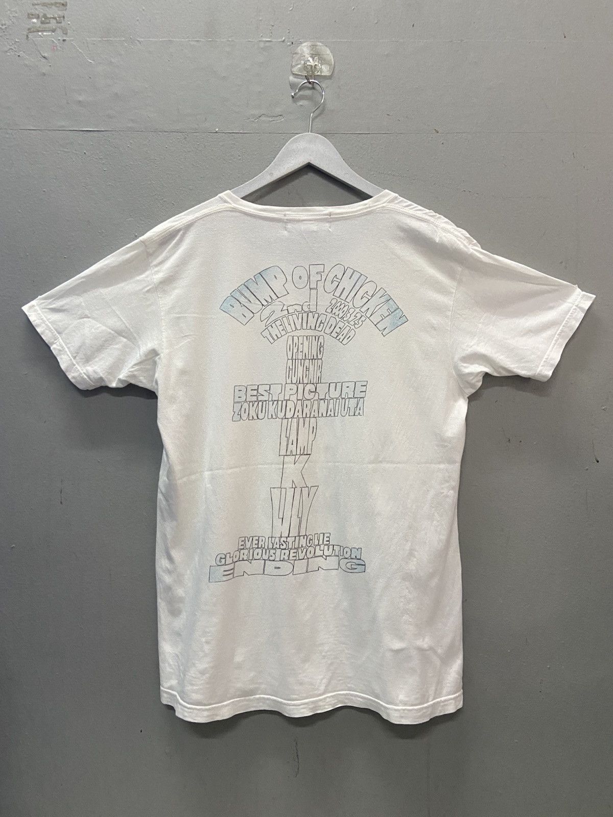 Japanese Brand BUMP OF CHICKEN LIVING DEAD TEE SHIRT Size US L / EU 52-54 / 3 - 4 Thumbnail