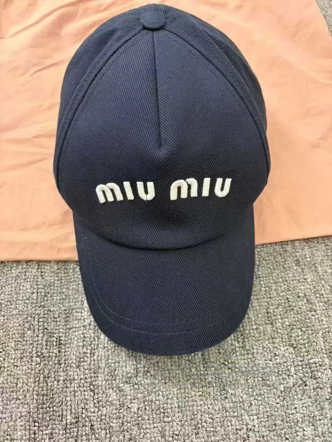 Miu Miu Miu Miu Embroidered Logo Navy Cap. Size ONE SIZE - 2 Thumbnail