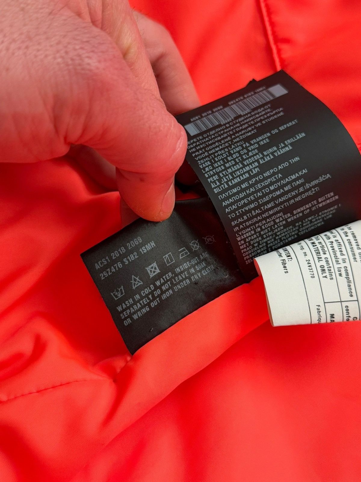Prada Lines Rossa Fluorescent Tangerine Insulated Parka Size US S / EU 44-46 / 1 - 18 Thumbnail
