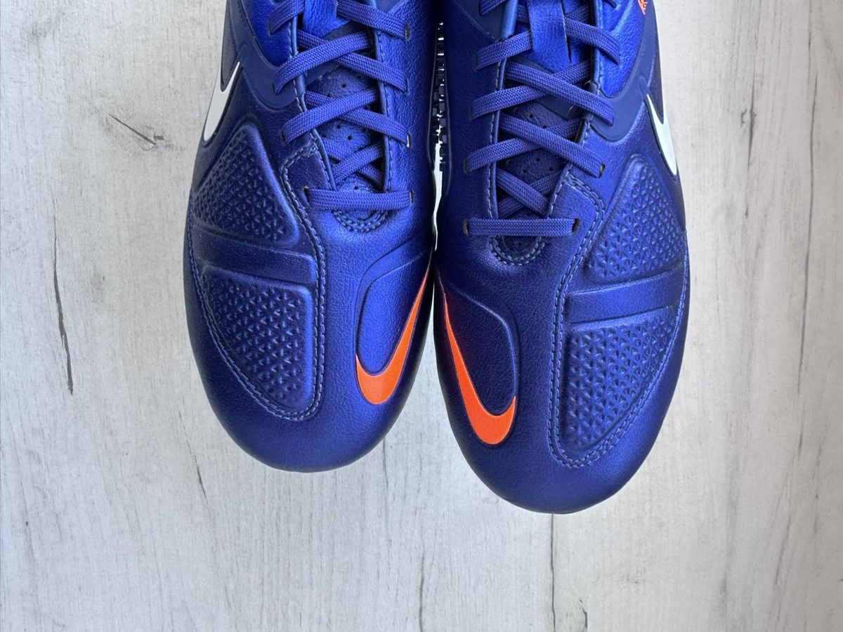 Nike × Vintage Nike CTR360 Maestri Elite Kanga Lite Football Soccer Cleats Size US 9 / EU 42 - 9 Thumbnail