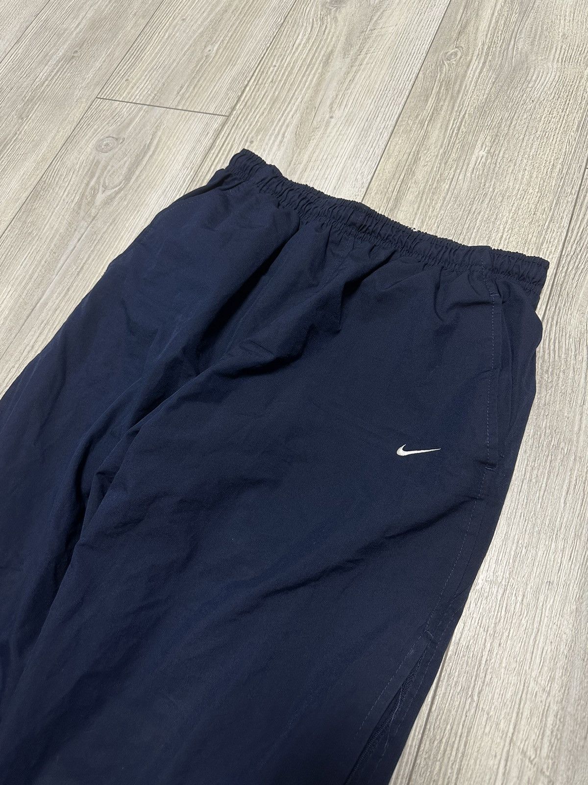 Nike × Vintage Vintage 90’s Nike Nylon Drill Swosh Track Pants Size US 32 / EU 48 - 3 Thumbnail
