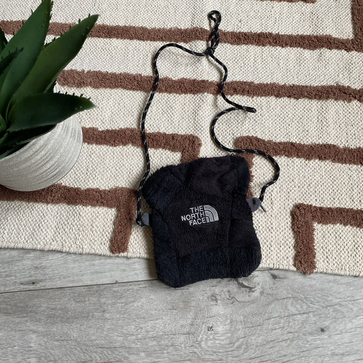 The North Face THE NORTH FACE RECYCLE 1 of 1 PATCHWORK CROSSBODY BAG Size ONE SIZE - 1 Thumbnail