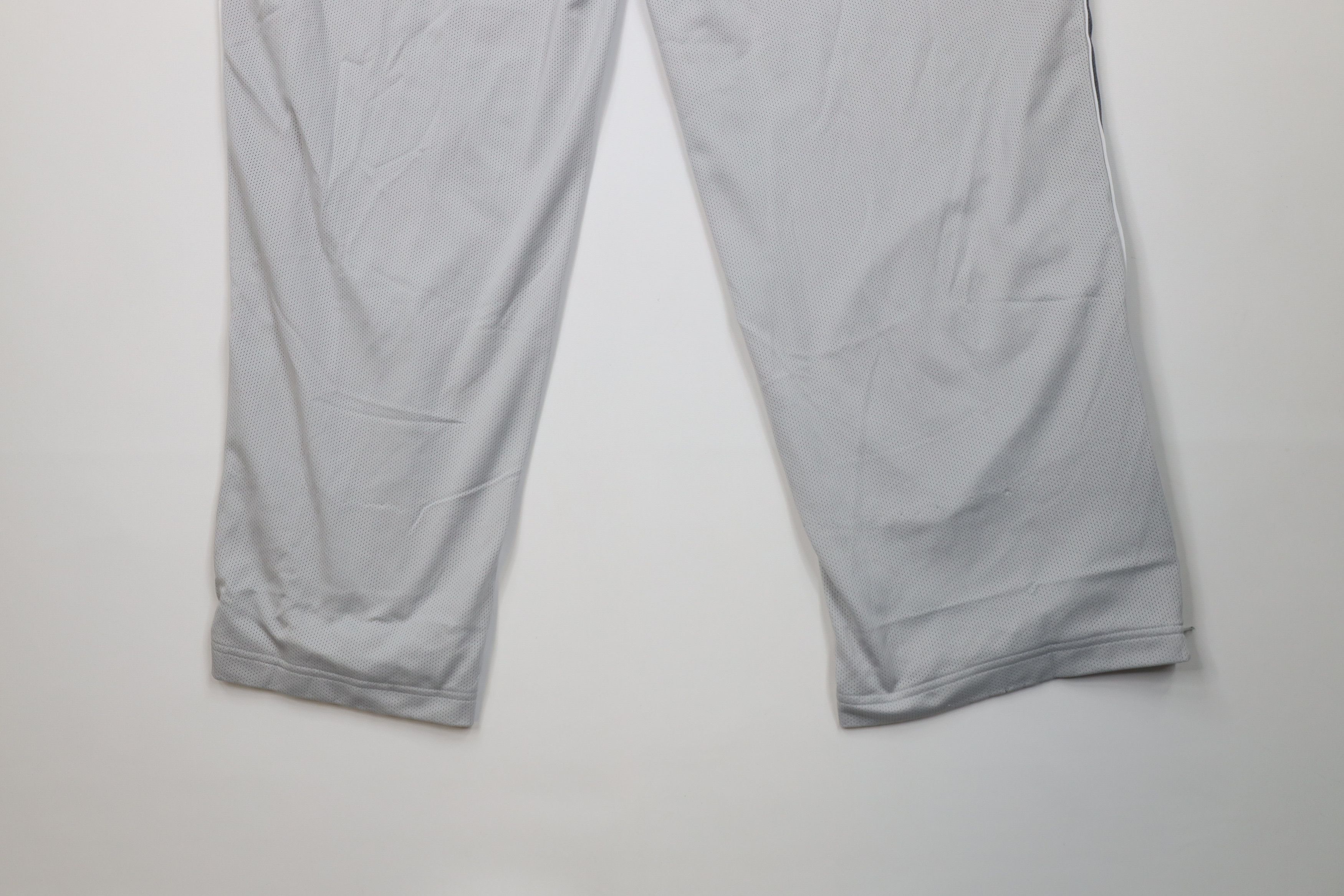 Vintage Vintage 90s Streetwear Block Mesh Knit Wide Leg Pants Gray Size US 38 / EU 54 - 12 Thumbnail