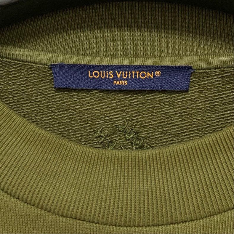 Louis Vuitton Louis Vuitton Studded letter sweatshirt Size US S / EU 44-46 / 1 - 2 Thumbnail