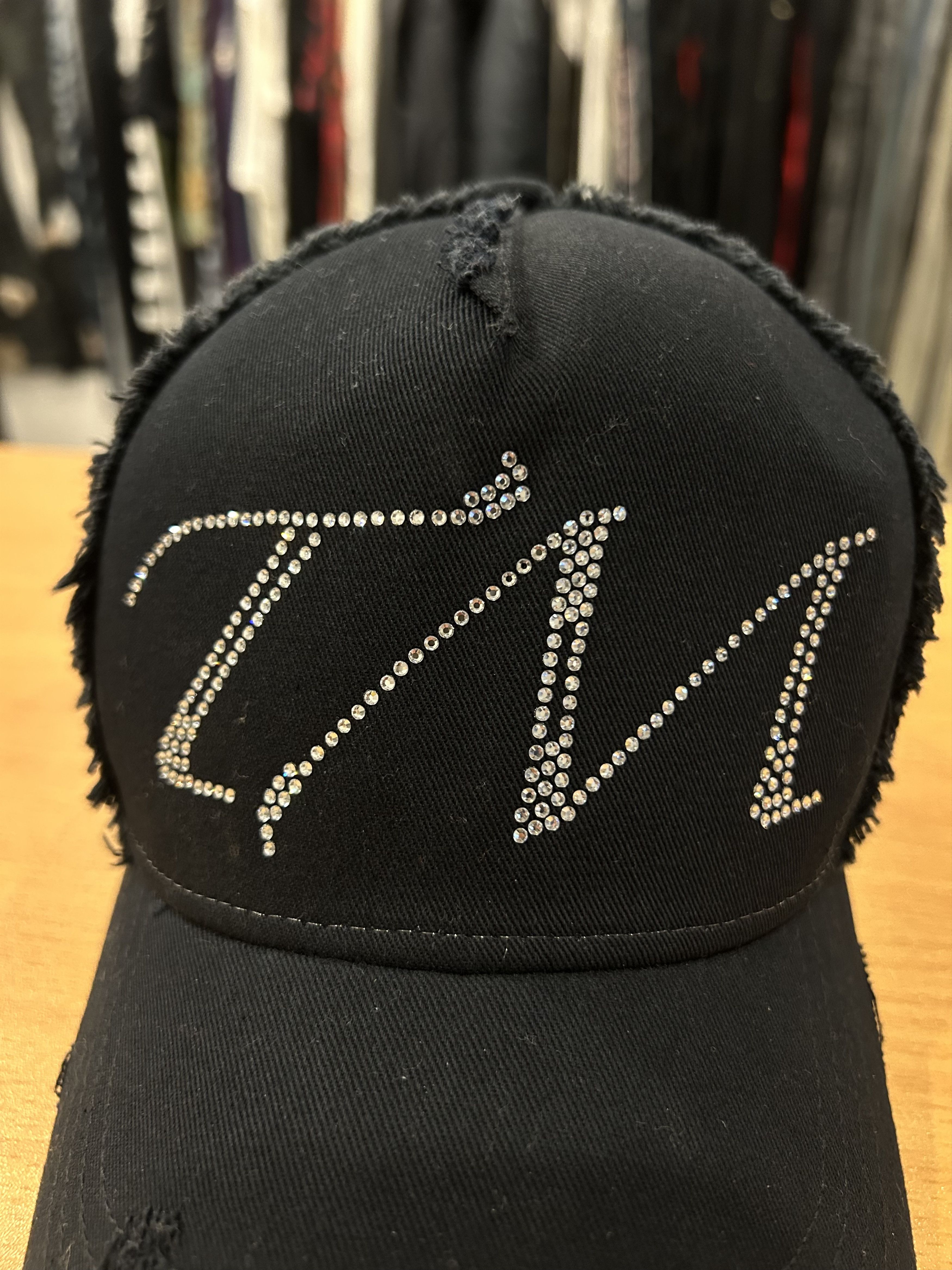 Tornado Mart Tornado Mart Swarovski Cap Size ONE SIZE - 4 Thumbnail