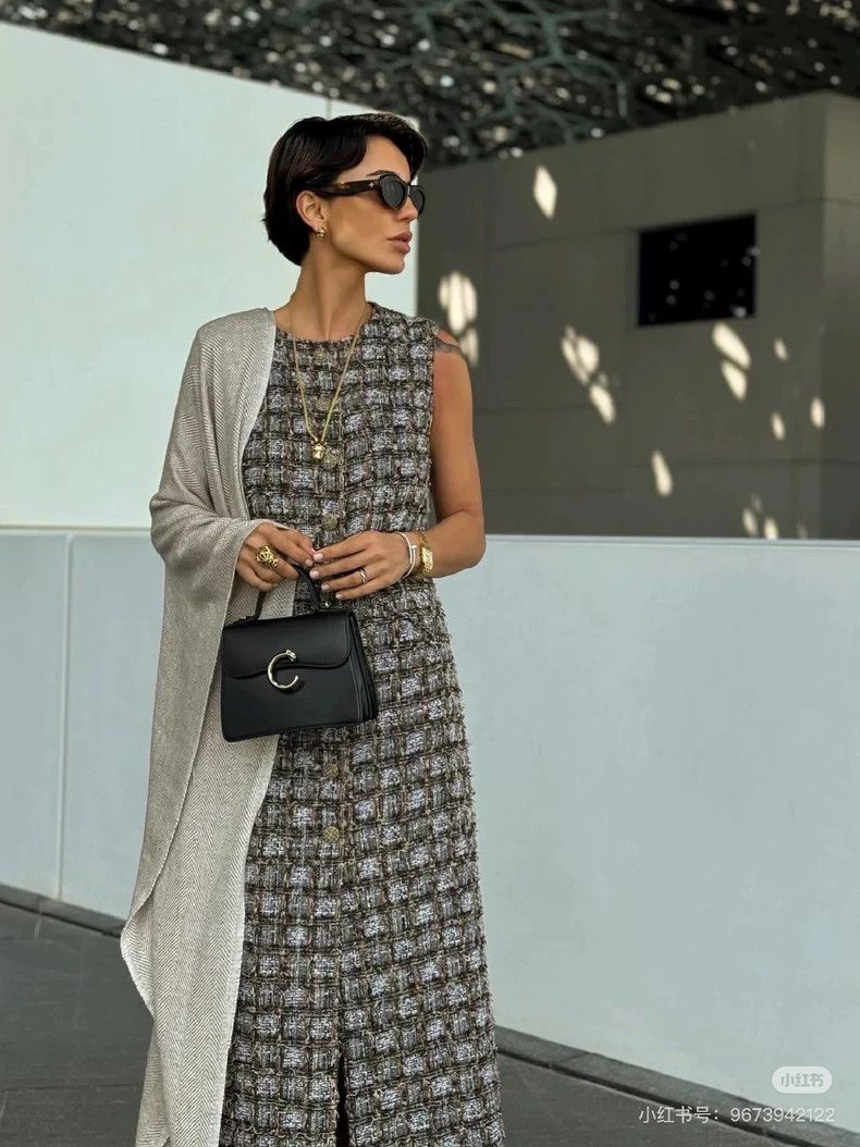 Chanel Chanel Brown Forest Long Vest 2504-Nextarrow Size XXS / US 00 / IT 34 - 8 Thumbnail