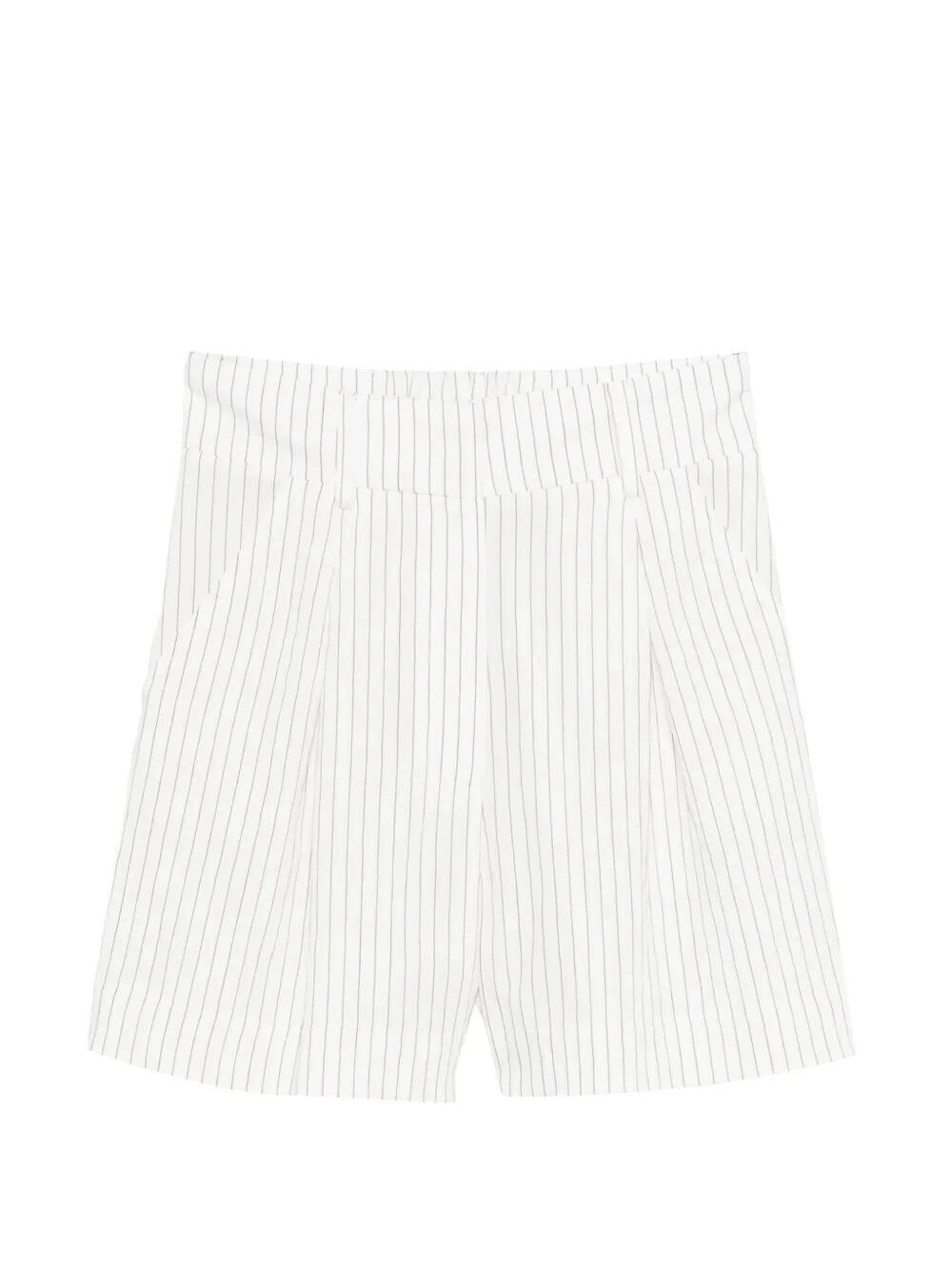 Patrizia Pepe Shorts Size 28" / US 6 / IT 42 - 1 Thumbnail