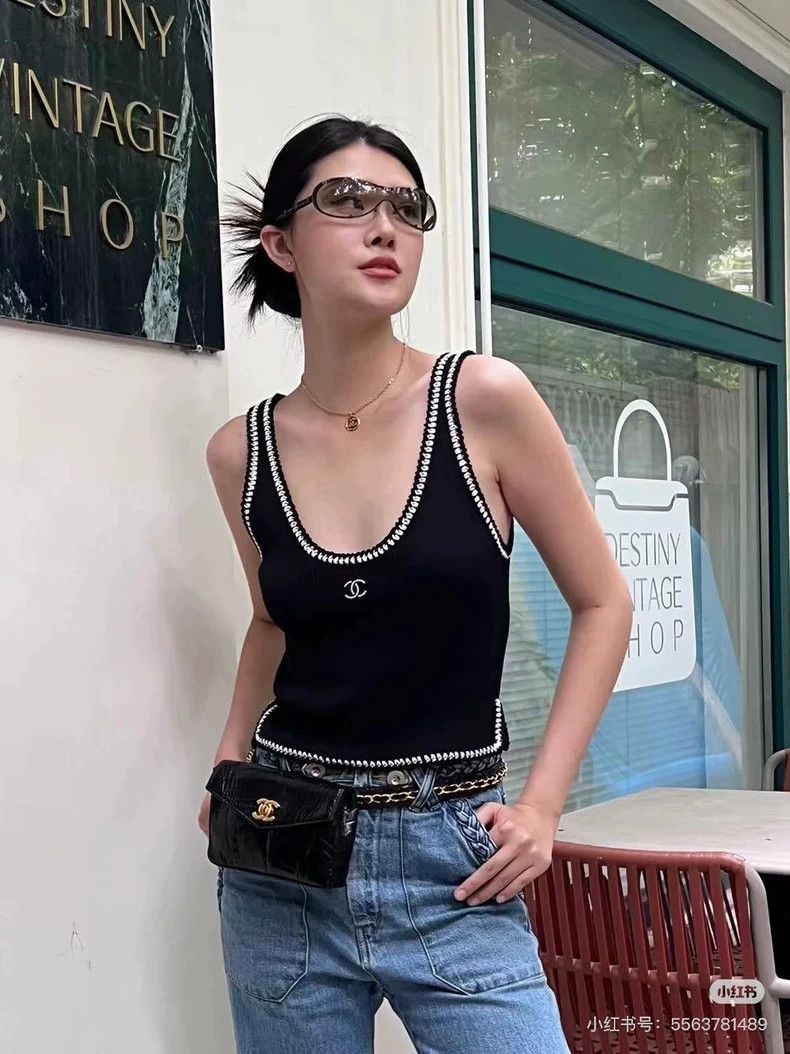 Chanel Chanel 22C early spring show black and white rolled-edged Size XS / US 0-2 / IT 36-38 - 4 Thumbnail