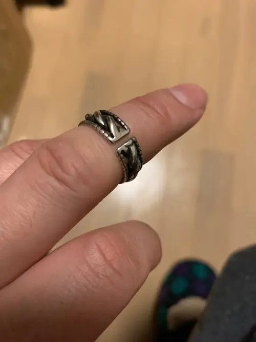 Vintage Big Cross Ring 🔥 🔥 🔥 Size ONE SIZE - 3 Thumbnail