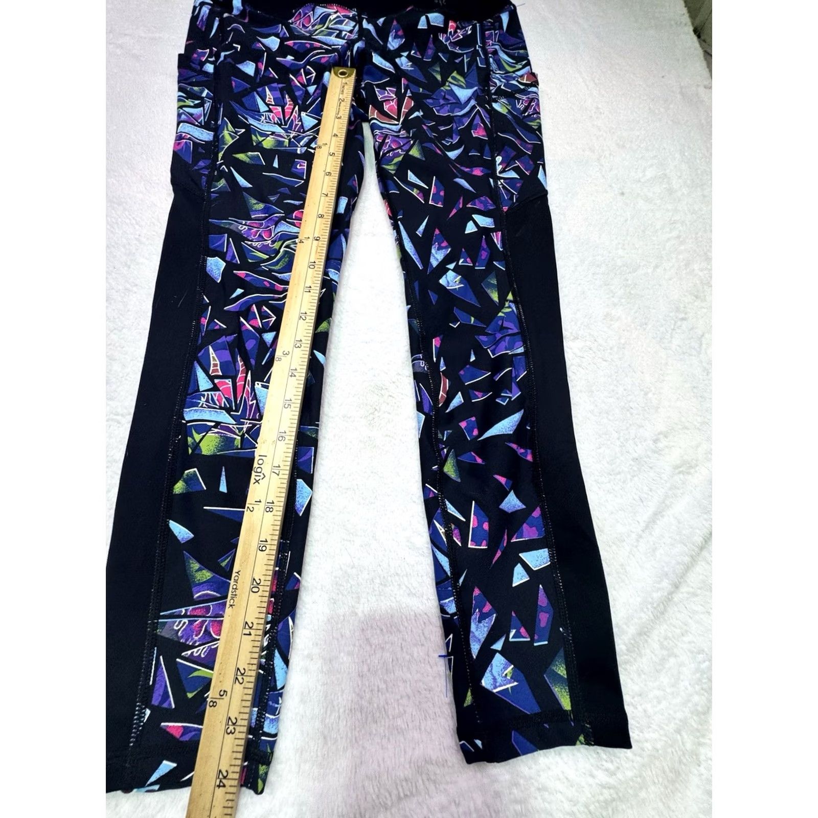 Torrid Torrid Disney Villains Black Active Leggings - Evil Queen Print Squartches Size 40" / US 18 - 4 Thumbnail
