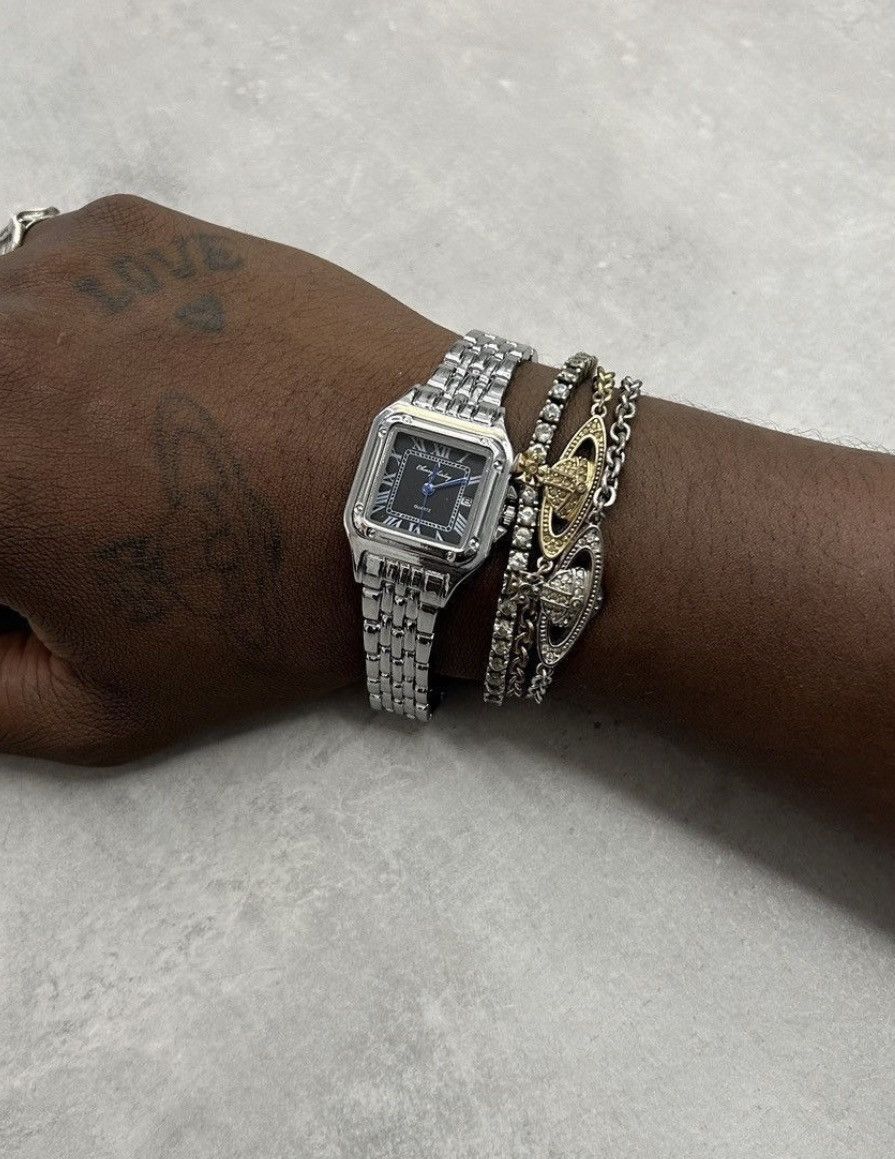 Vintage Vintage 90s black dial luxury style quartz silver watch Size ONE SIZE - 4 Thumbnail