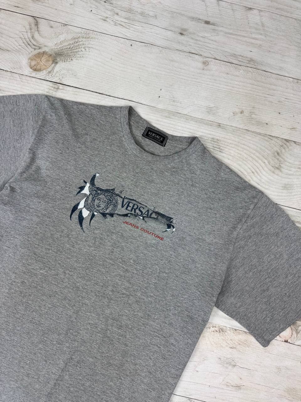 Versace Jeans Couture Vintage Versace Jeans Couture Big Logo T Shirt Size US L / EU 52-54 / 3 - 6 Thumbnail