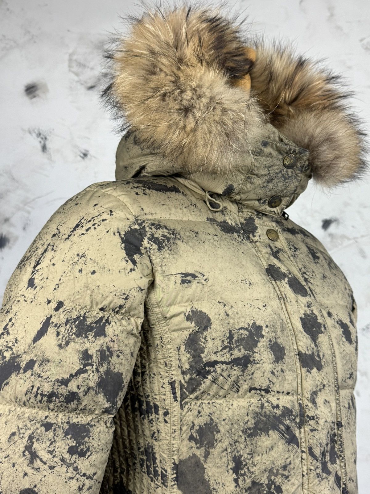 Burberry Burberry Brit Quilted Custom Camo Puffer Jacket Size M - L Size M / US 6-8 / IT 42-44 - 4 Thumbnail