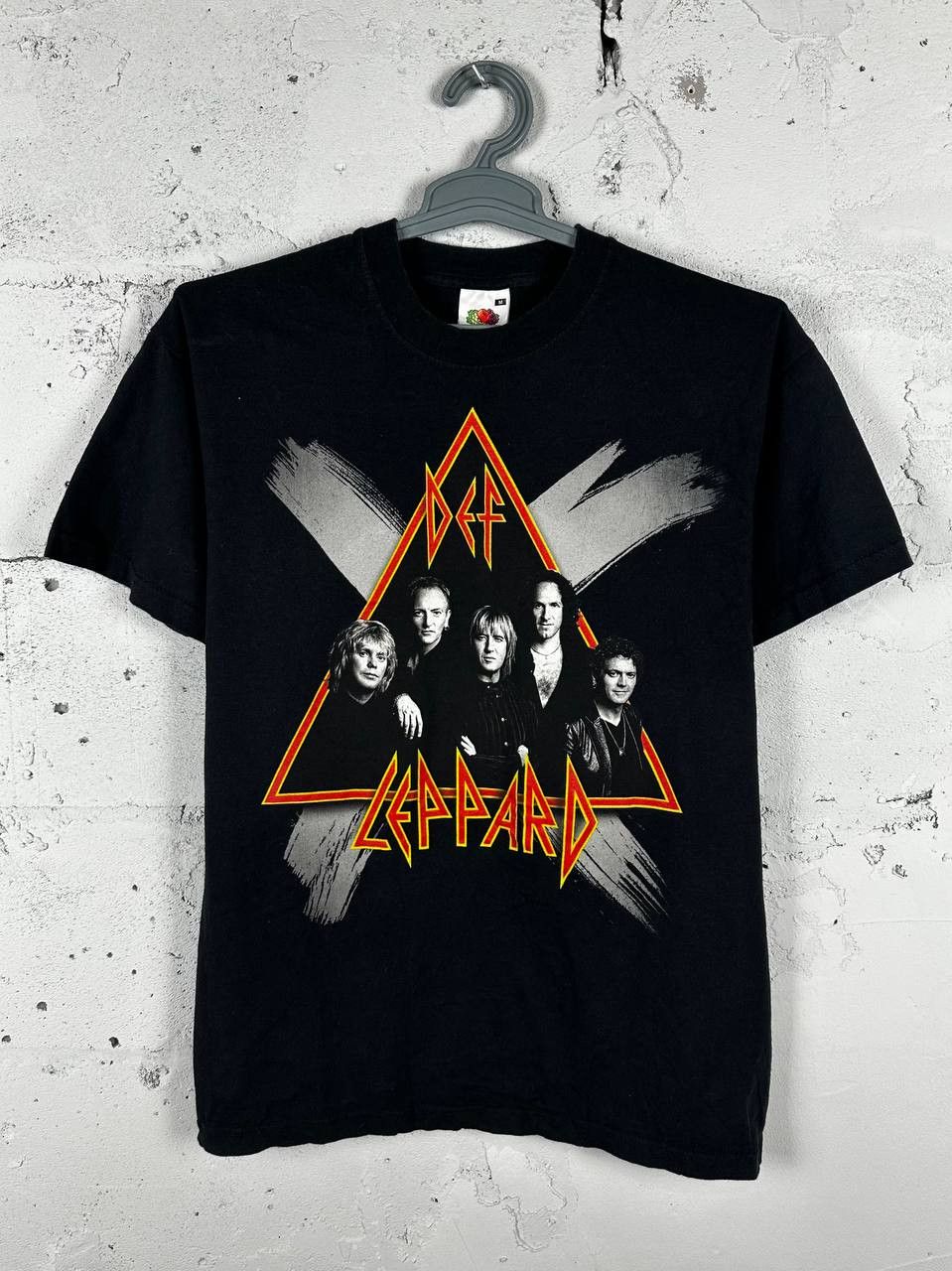 Band Tees × Def Leppard × Vintage Vintage 2002 Def Leppard Tour Shirt Tee Size US L / EU 52-54 / 3 - 1 Thumbnail