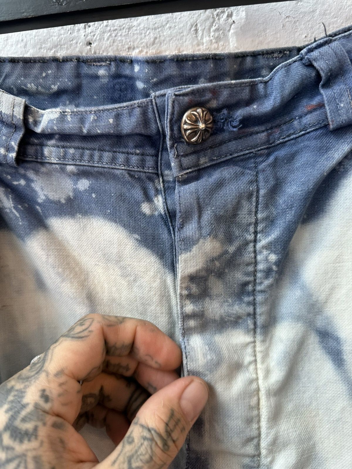 Chrome Hearts Chrome Hearts 100 cross patch jeans size 30 Size US 30 / EU 46 - 10 Thumbnail