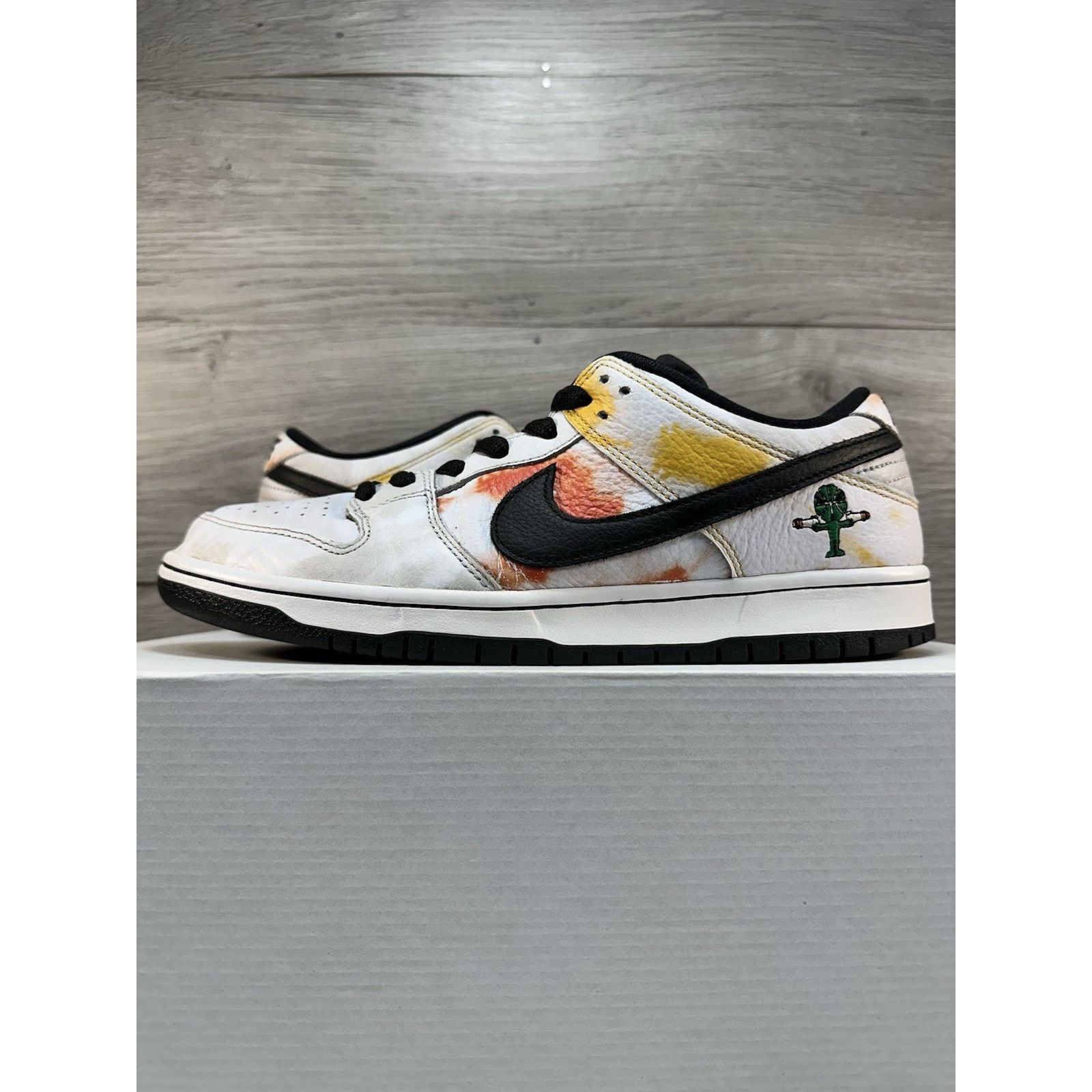 Nike Nike Dunk SB Low Tie Dye Rayguns 2019 - Size 10 Size US 10 / EU 43 - 1 Thumbnail