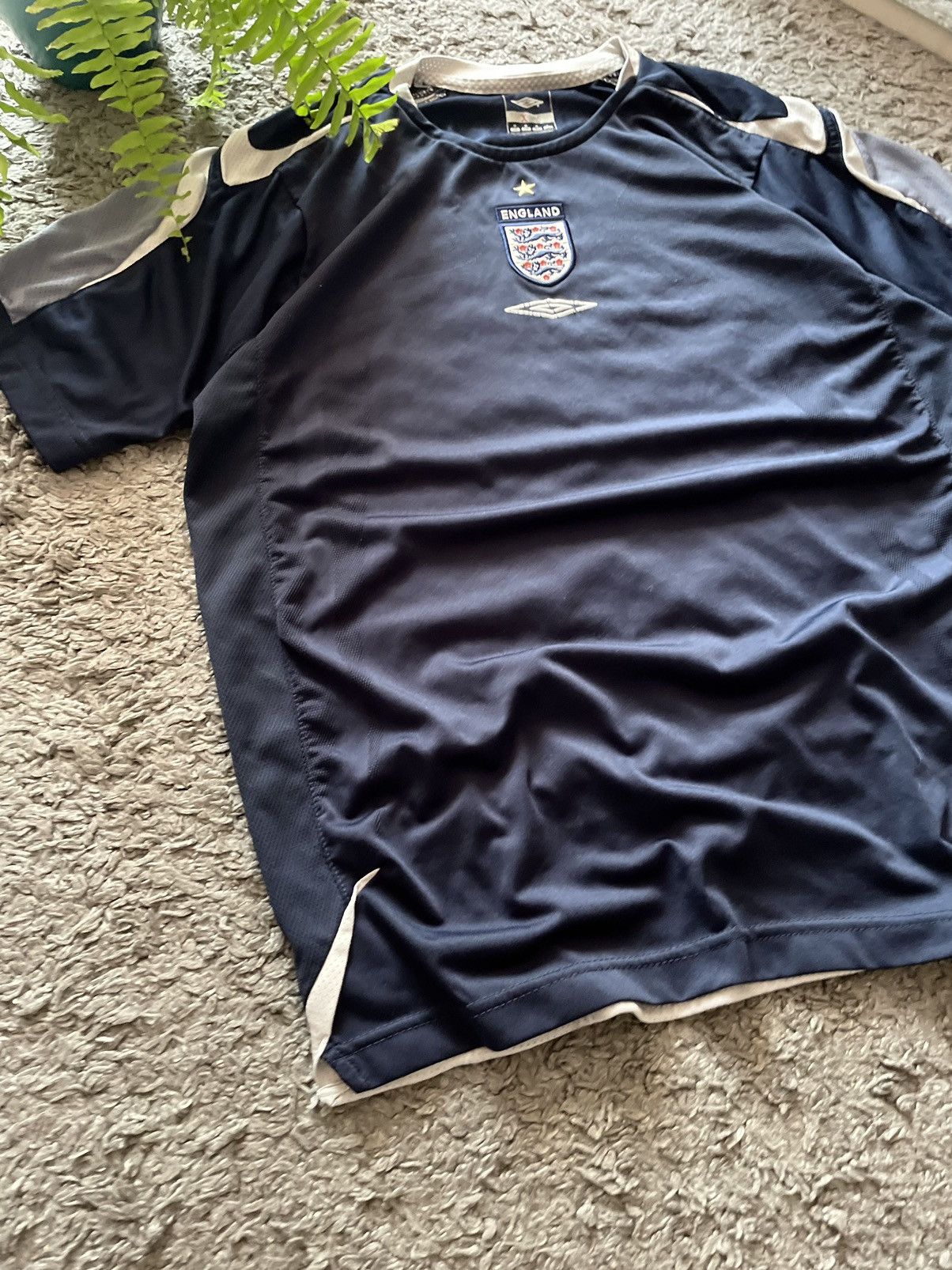Umbro × Vintage 00s Umbro Soccer Jersey England Logo Rare Streetwear Size US M / EU 48-50 / 2 - 5 Thumbnail