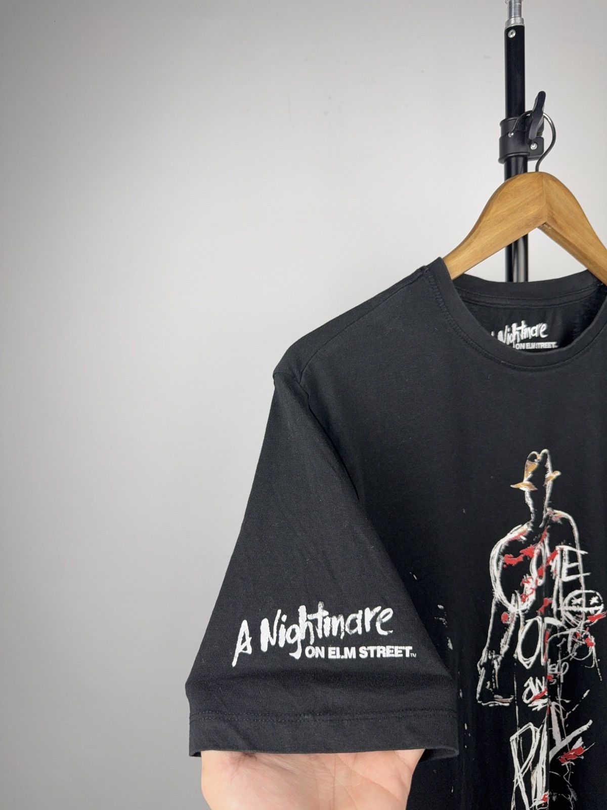 Vintage 2022 A Nightmare on Elm Street Freddy Krueger Art Tee Size US M / EU 48-50 / 2 - 9 Thumbnail