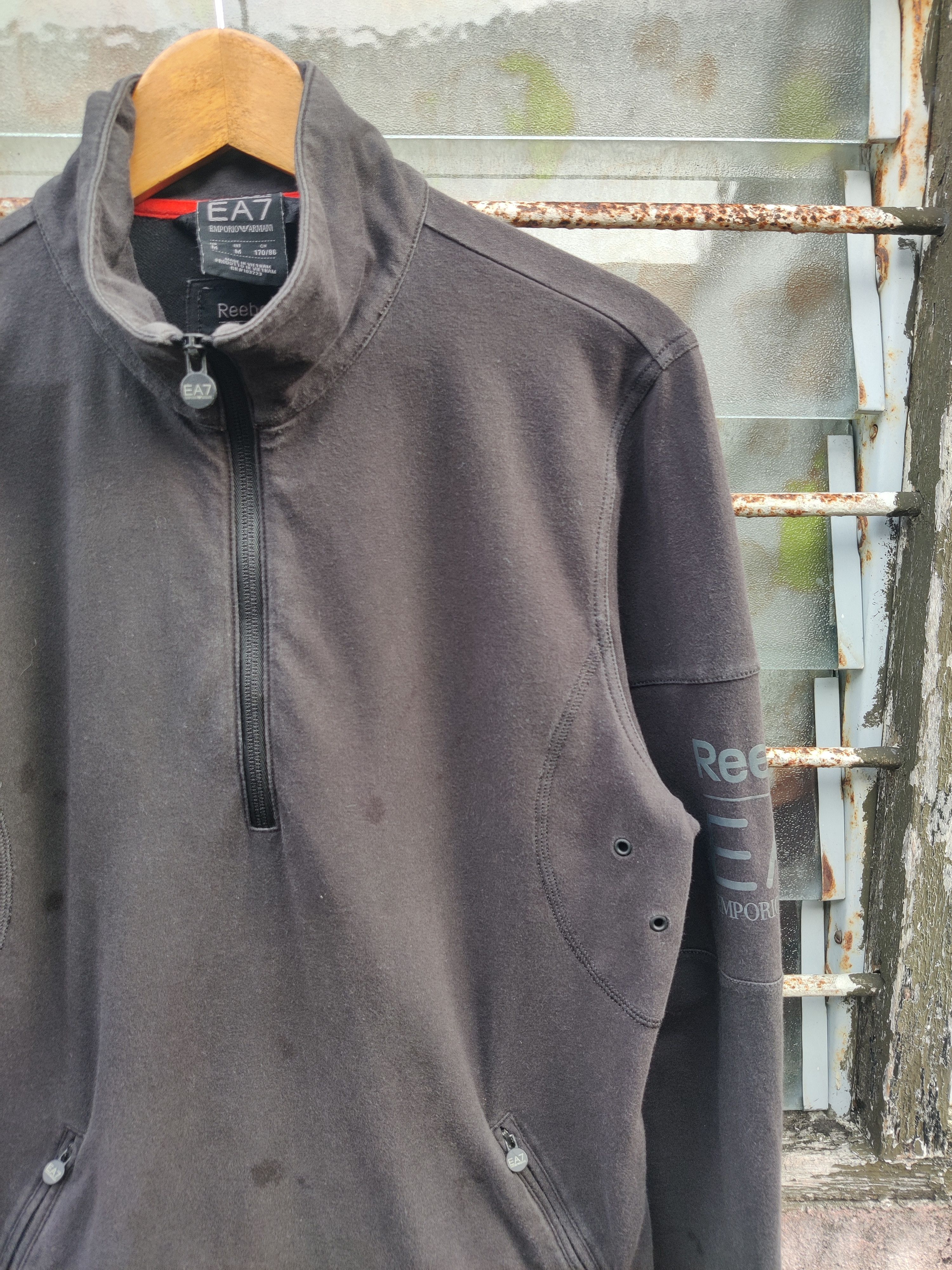 Emporio Armani Vintage Sun Faded Emporio Armani x Reebok Shirt Size US M / EU 48-50 / 2 - 3 Thumbnail