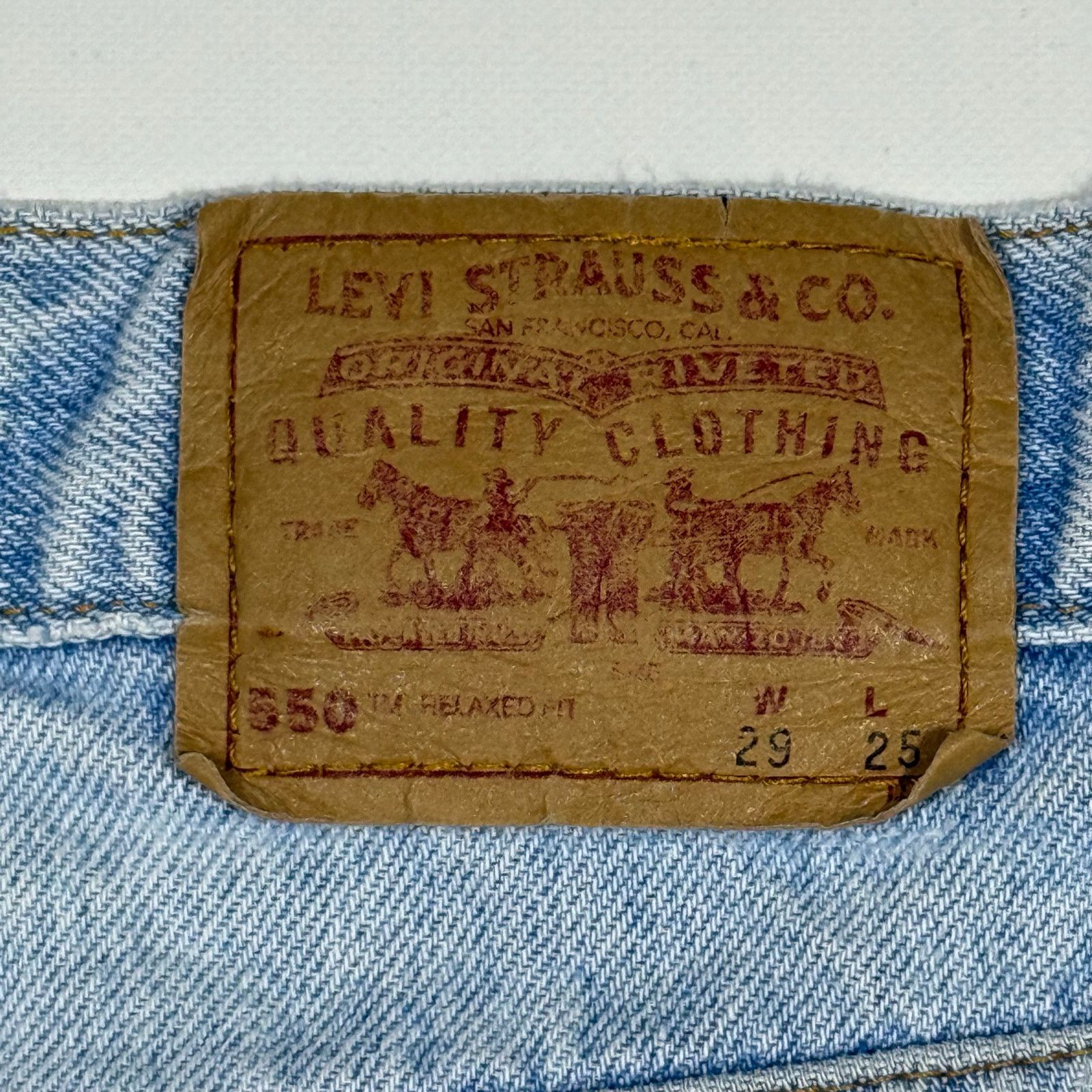 Levi's Vintage Levi’s 550 Jeans Light Wash Distressed USA 29x25 Y2K Size 29" - 6 Thumbnail