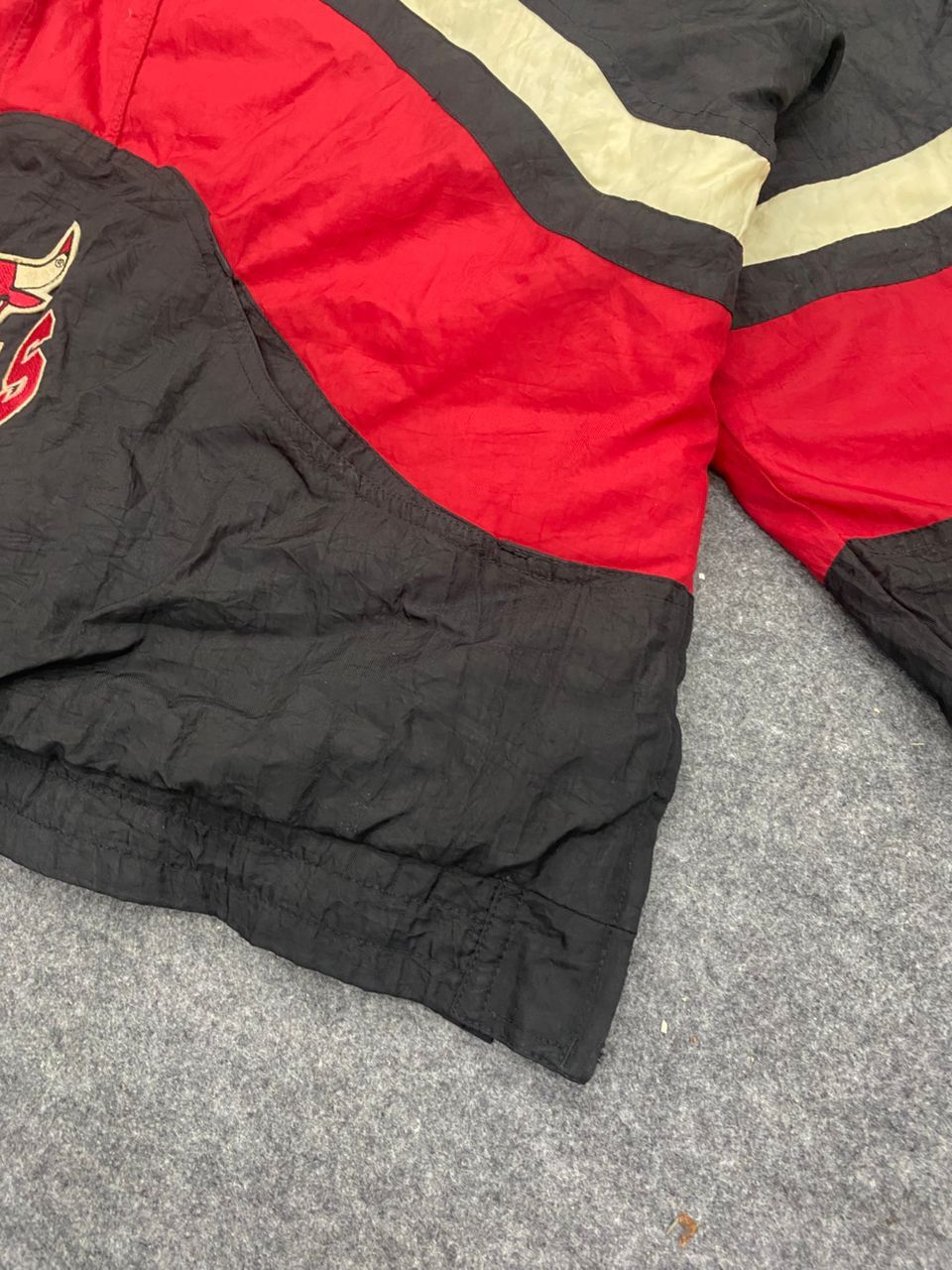Apex One Vintage Apex One Chicago Bulls Half Zipper Jacket Size US XXL / EU 58 / 5 - 10 Thumbnail