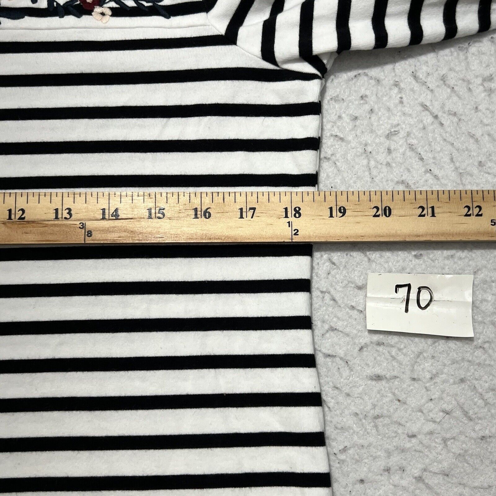 J.Crew J. Crew Embroidered Floral Top Black White Striped Size M / US 6-8 / IT 42-44 - 7 Thumbnail