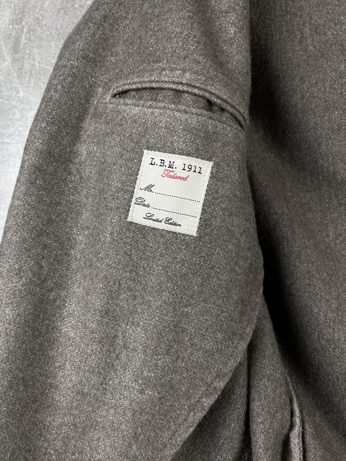 L.B.M. 1911 L.B.M. 1911 Wool Classic Double Breasted Italian Belted Coat Size US L / EU 52-54 / 3 - 15 Thumbnail