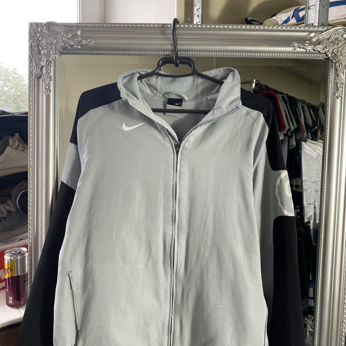 Nike Vintage Nike Track Jacket 90s Big Logo Swoosh Size US L / EU 52-54 / 3 - 2 Thumbnail