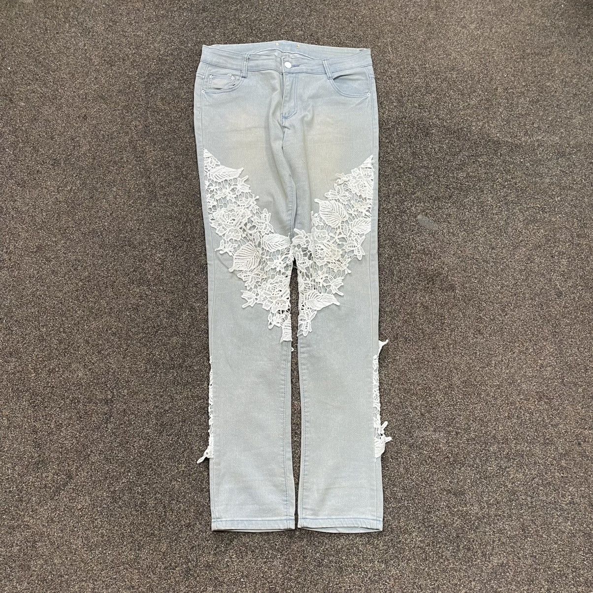 Vintage Y2K Vintage Floral Lace Distressed Wide Leg Jeans Cream Punk Size 32" / US 10 / IT 46 - 1 Thumbnail