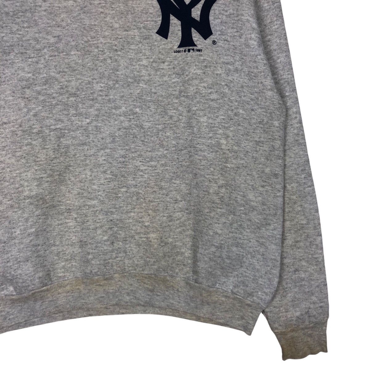New York Yankees Vintage New York Yankees Sweatshirt Medium Size Size US M / EU 48-50 / 2 - 4 Thumbnail